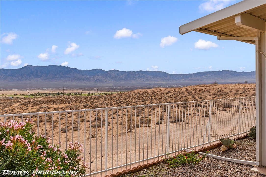 700 Aztec Circle 4a Property Photo 7