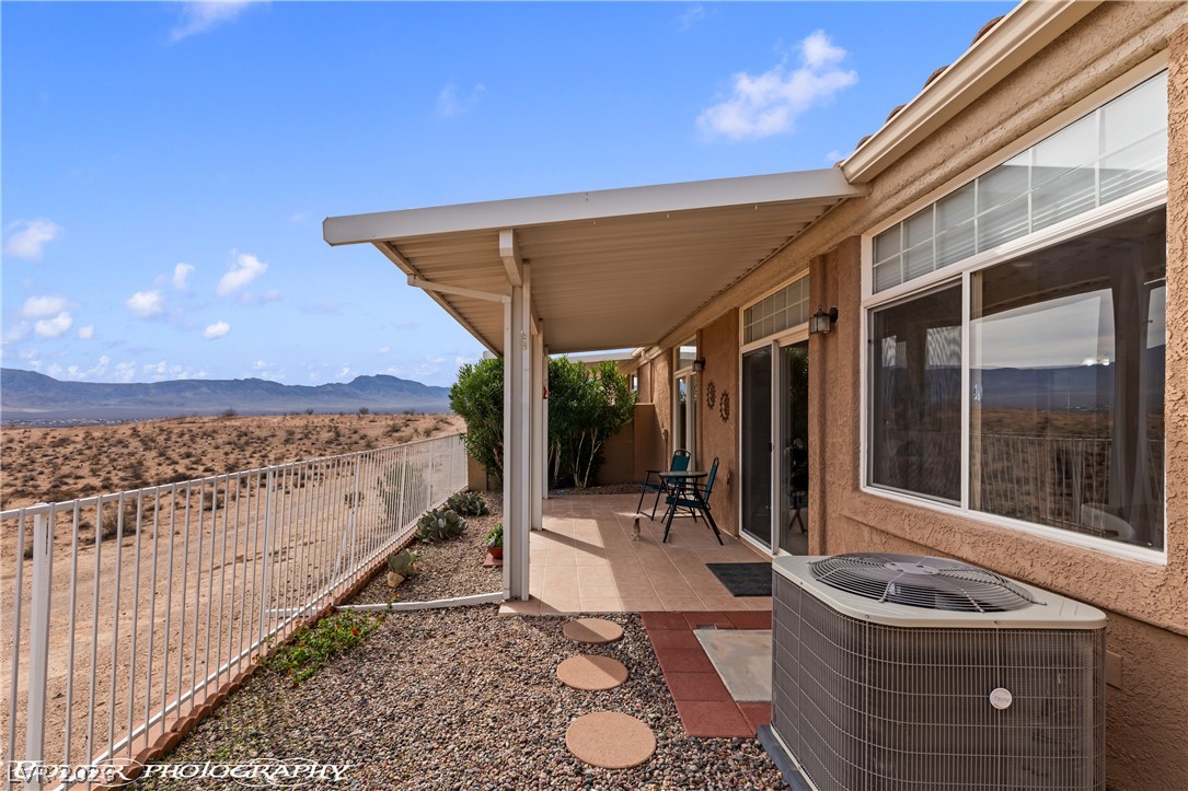 700 Aztec Circle 4a Property Photo 9