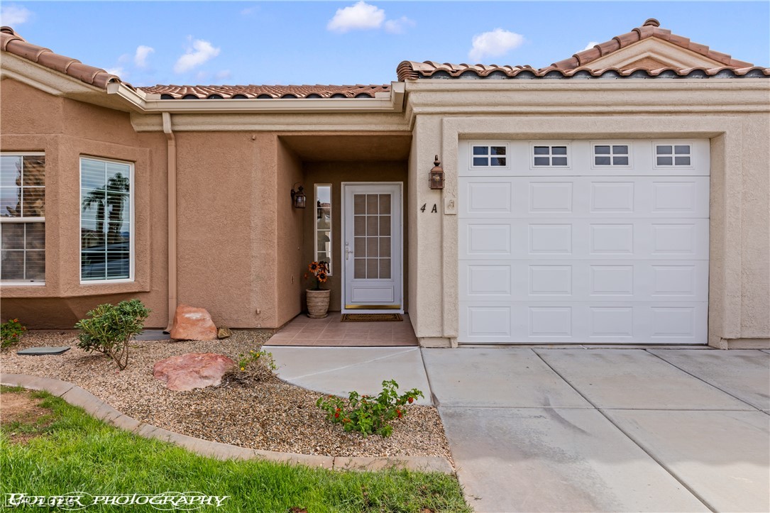 700 Aztec Circle 4a Property Photo 24
