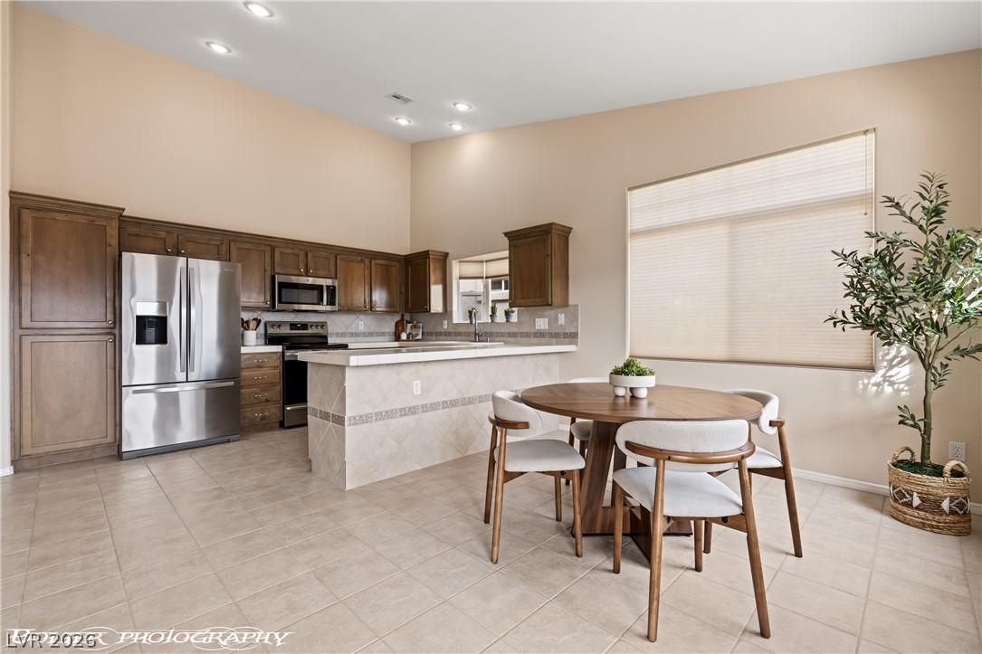 700 Aztec Circle 4a Property Photo 49