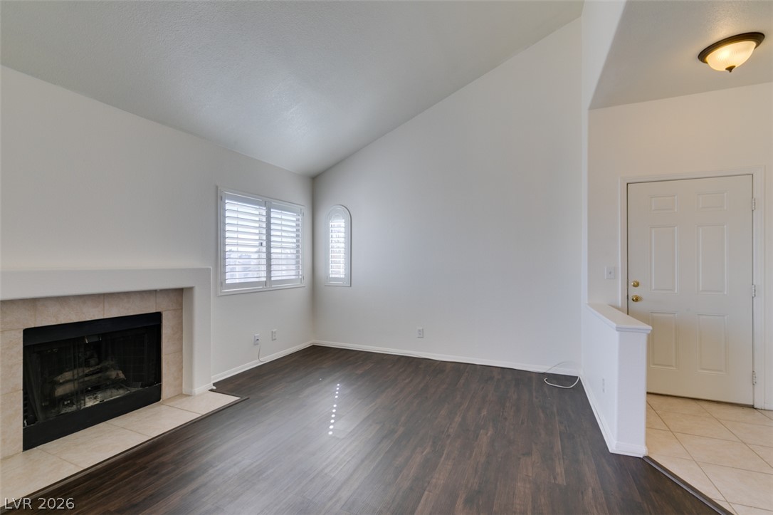358 Seine Way 358 Property Photo 7