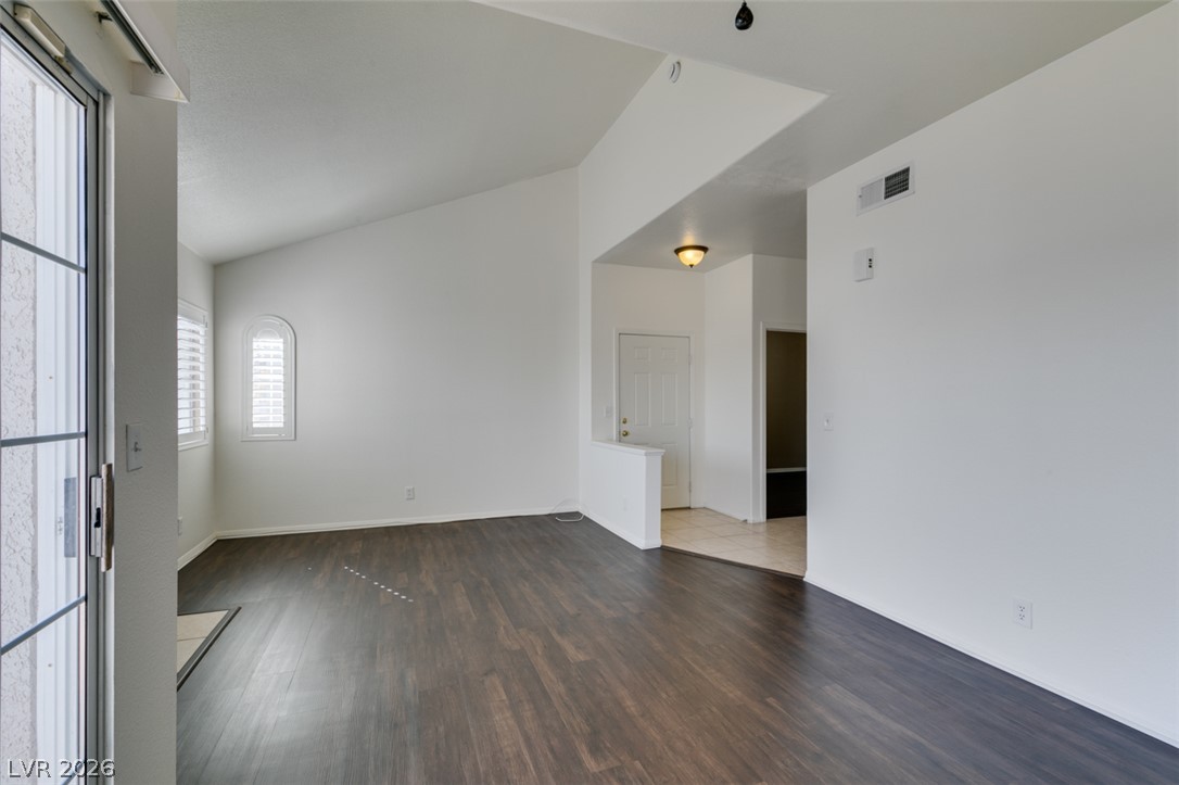 358 Seine Way 358 Property Photo 20