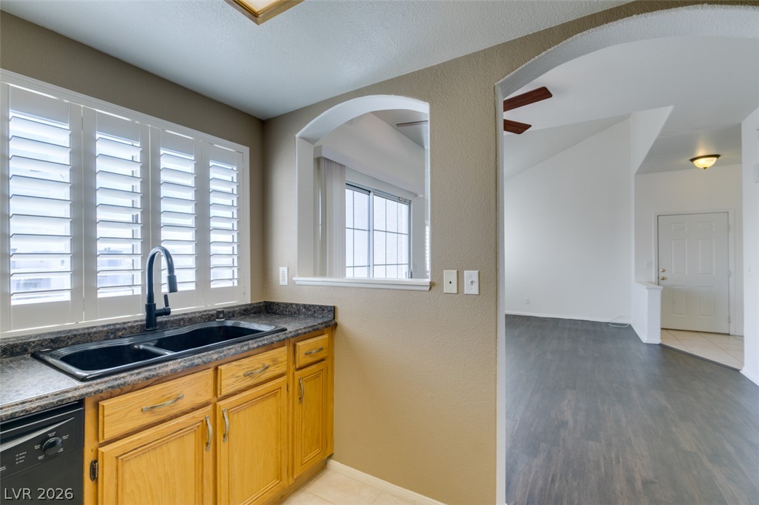 358 Seine Way 358 Property Photo 26