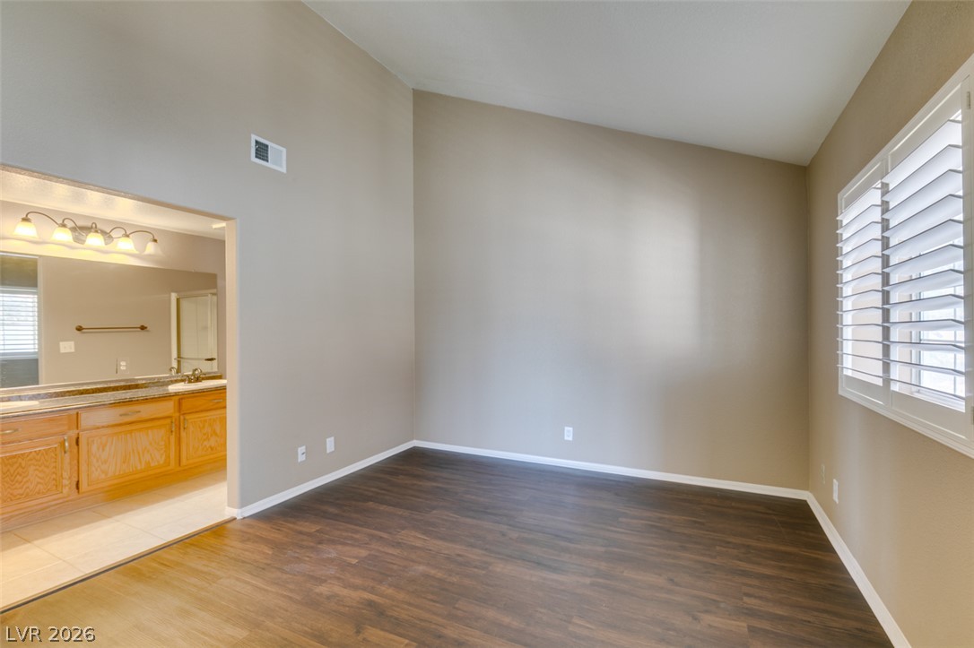 358 Seine Way 358 Property Photo 32
