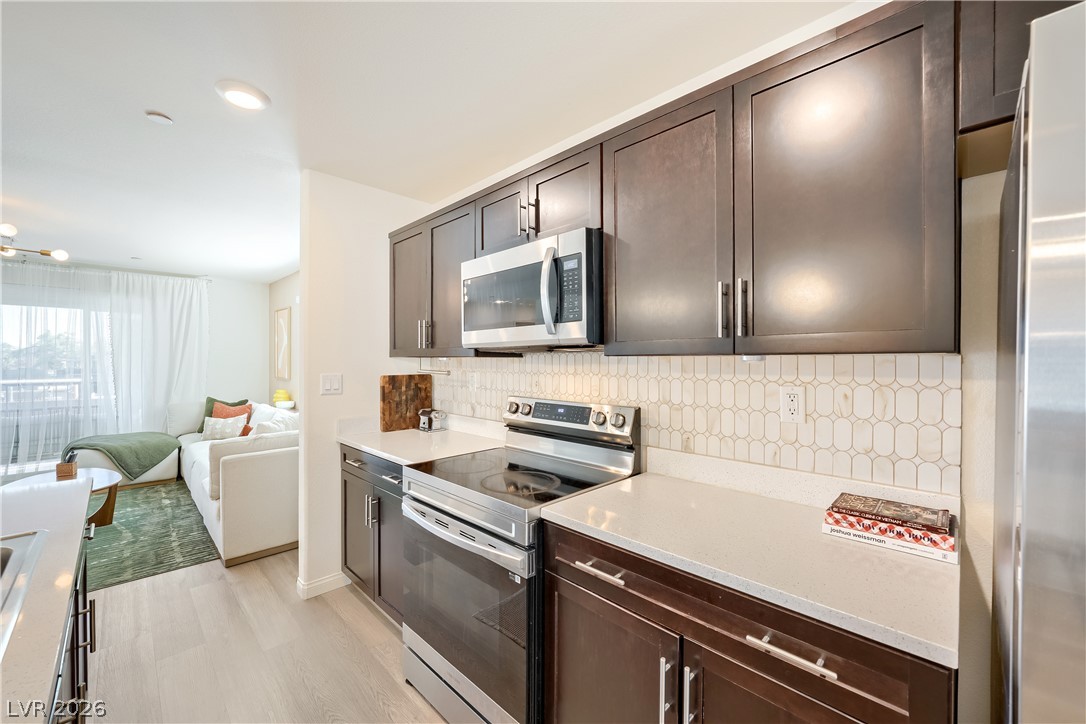 6843 Truffle Gray Street Property Photo 5