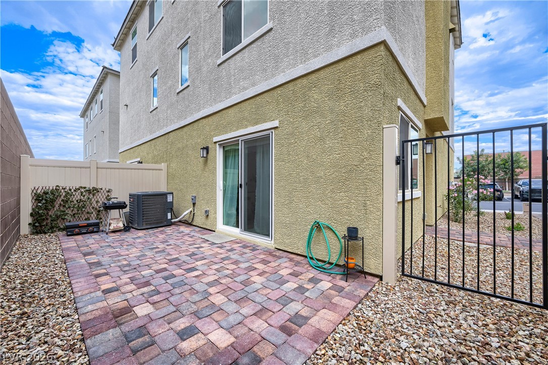 6843 Truffle Gray Street Property Photo 29