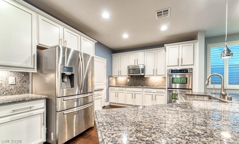 11216 Hedgemont Avenue Property Photo 7