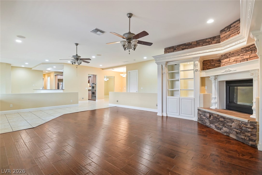 7285 Tara Avenue Property Photo 11