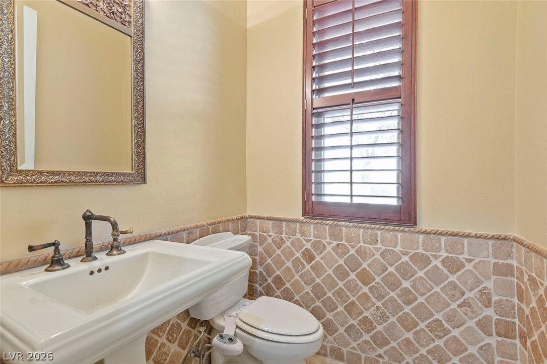 7285 Tara Avenue Property Photo 18