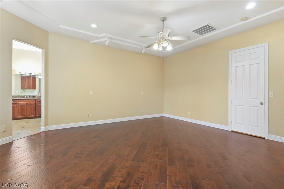 7285 Tara Avenue Property Photo 19
