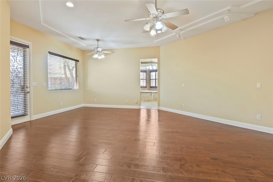7285 Tara Avenue Property Photo 20