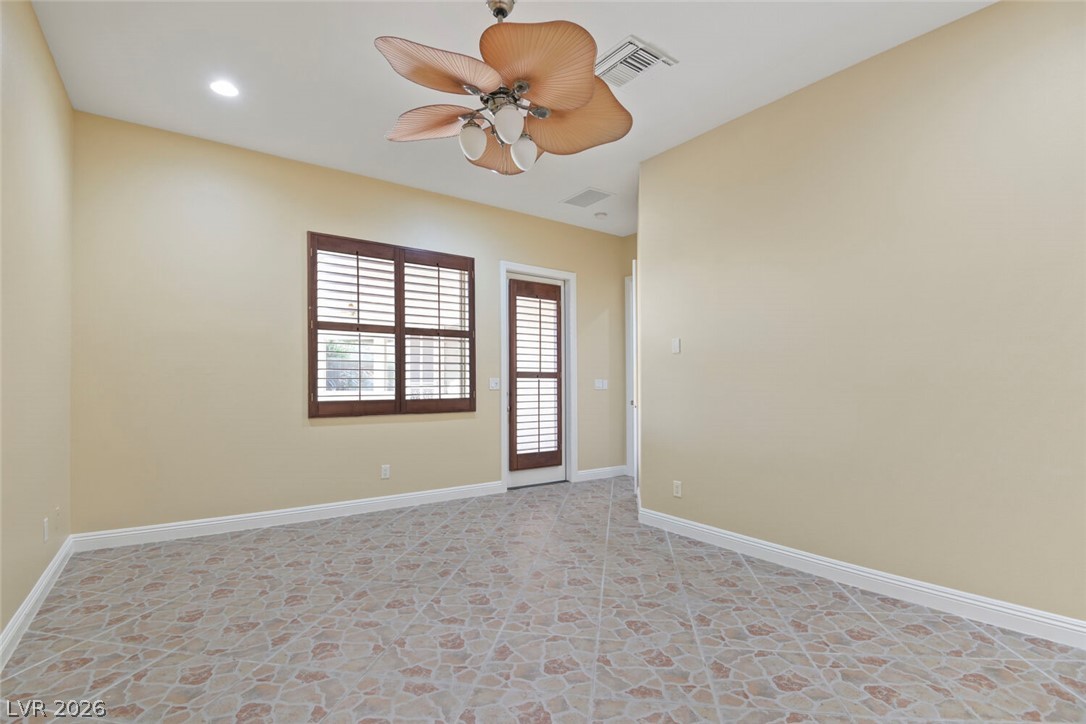 7285 Tara Avenue Property Photo 32