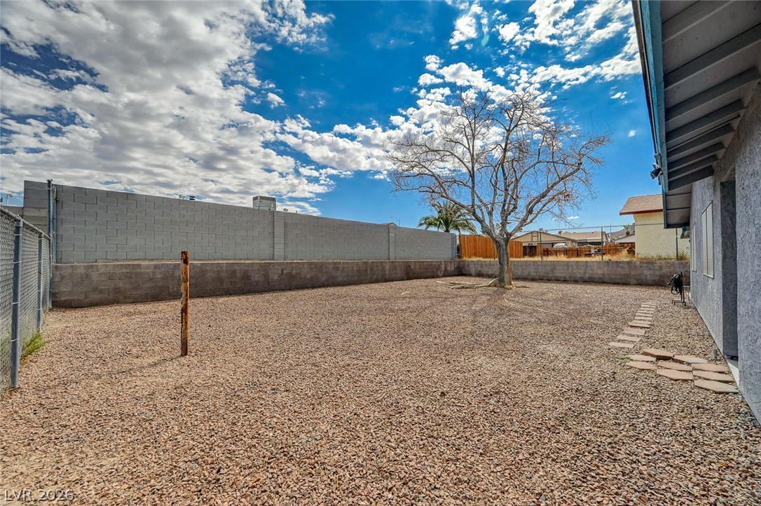 433 Bottle Brush Way Property Photo 26