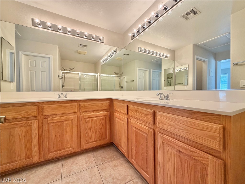 6435 Sean Creek Street Property Photo 15