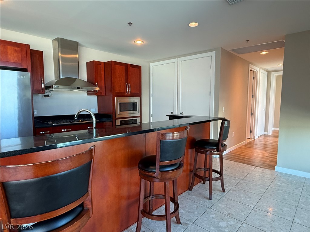 4575 Dean Martin Drive 2008 Property Photo 2