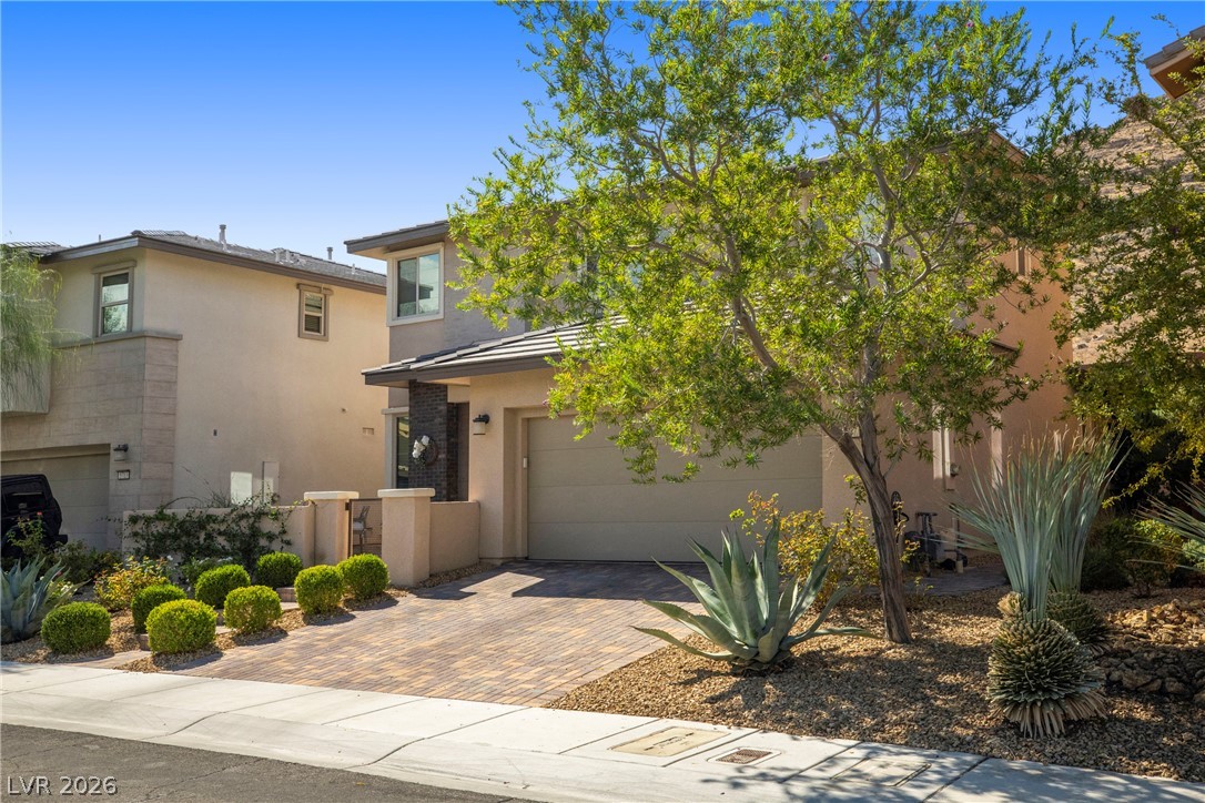 5707 Mesa Mountain Drive Property Photo 4