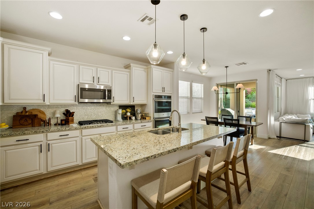 5707 Mesa Mountain Drive Property Photo 18