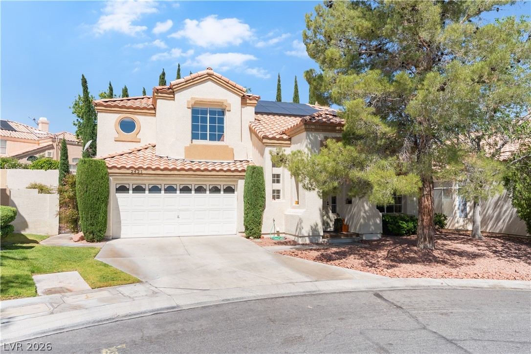 2421 Ivy Garden Court Property Photo 1