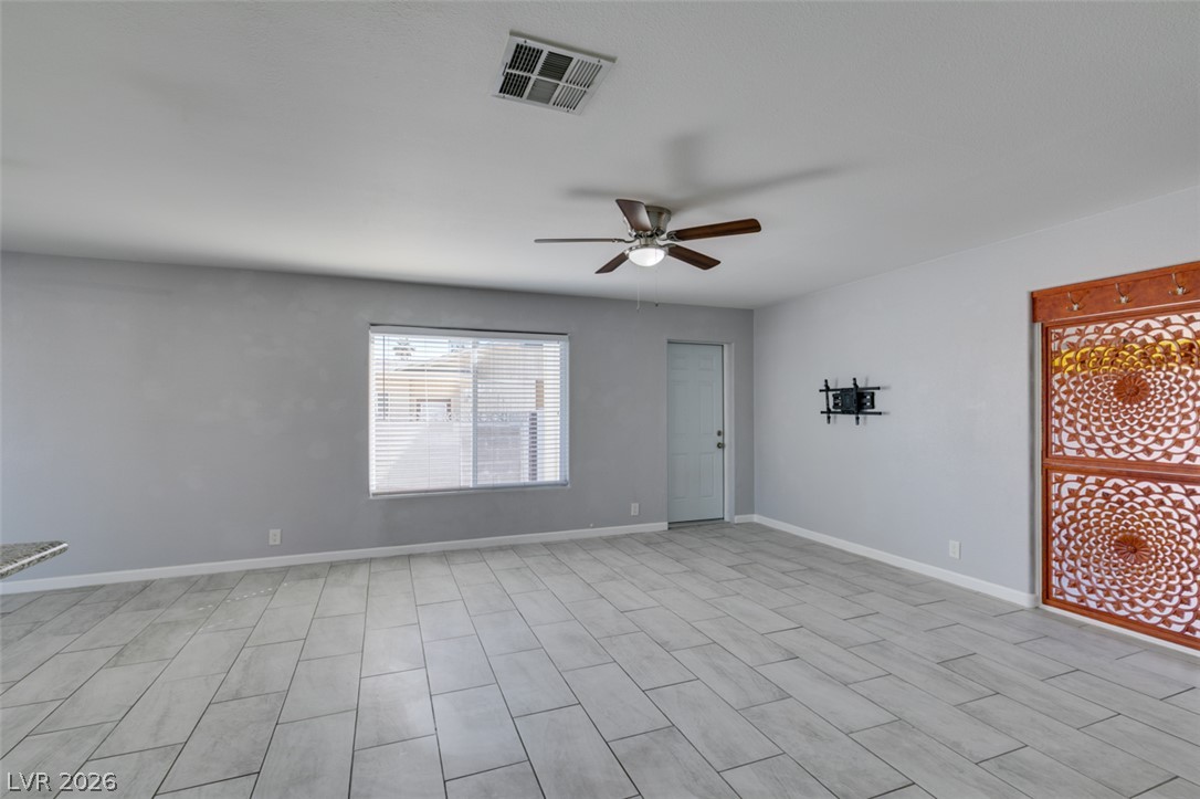 4030 Vegas Valley Drive Property Photo 6