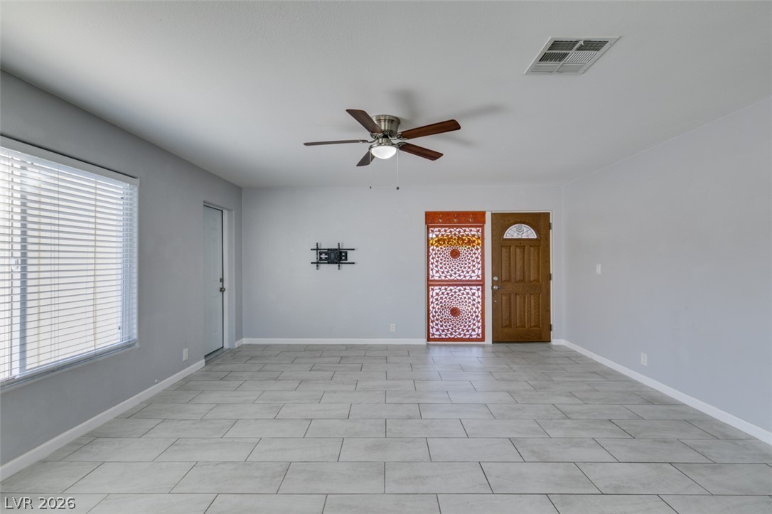 4030 Vegas Valley Drive Property Photo 8