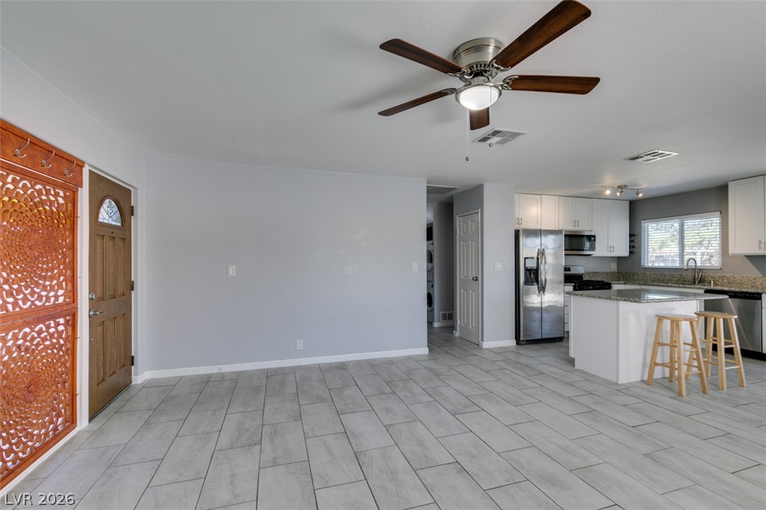 4030 Vegas Valley Drive Property Photo 11
