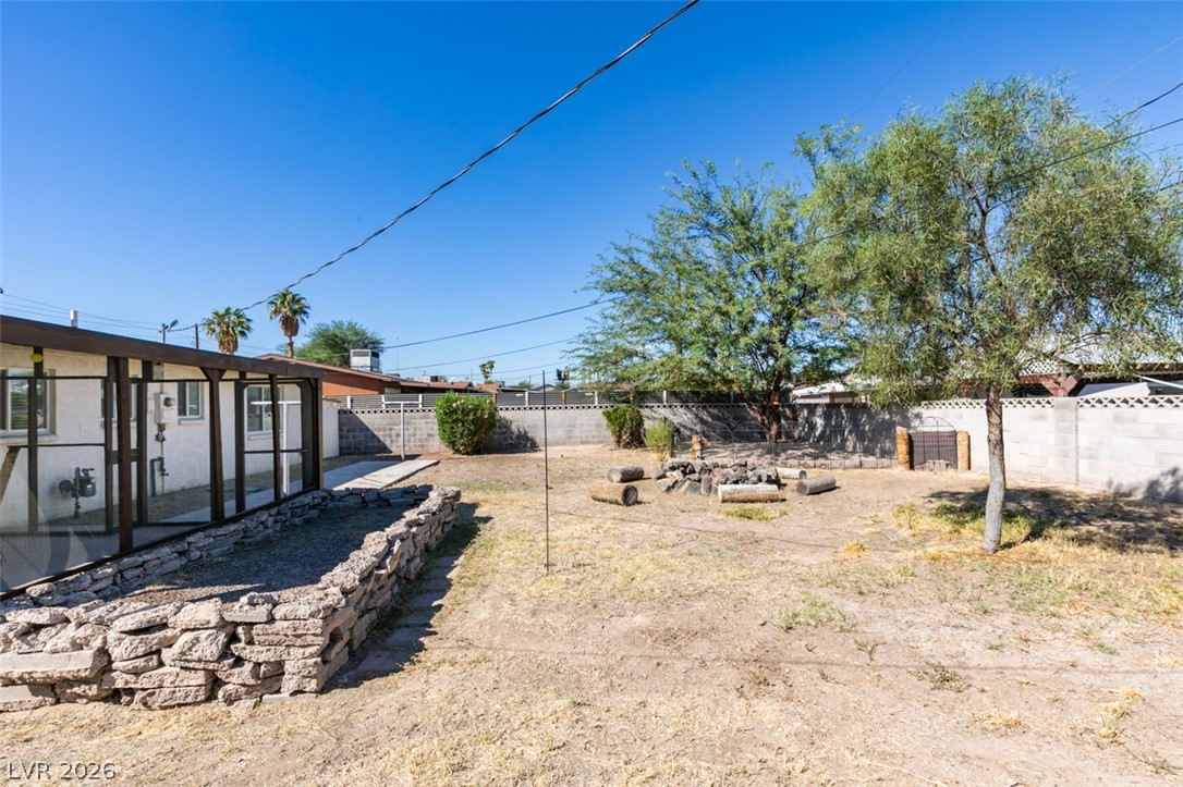 4030 Vegas Valley Drive Property Photo 36