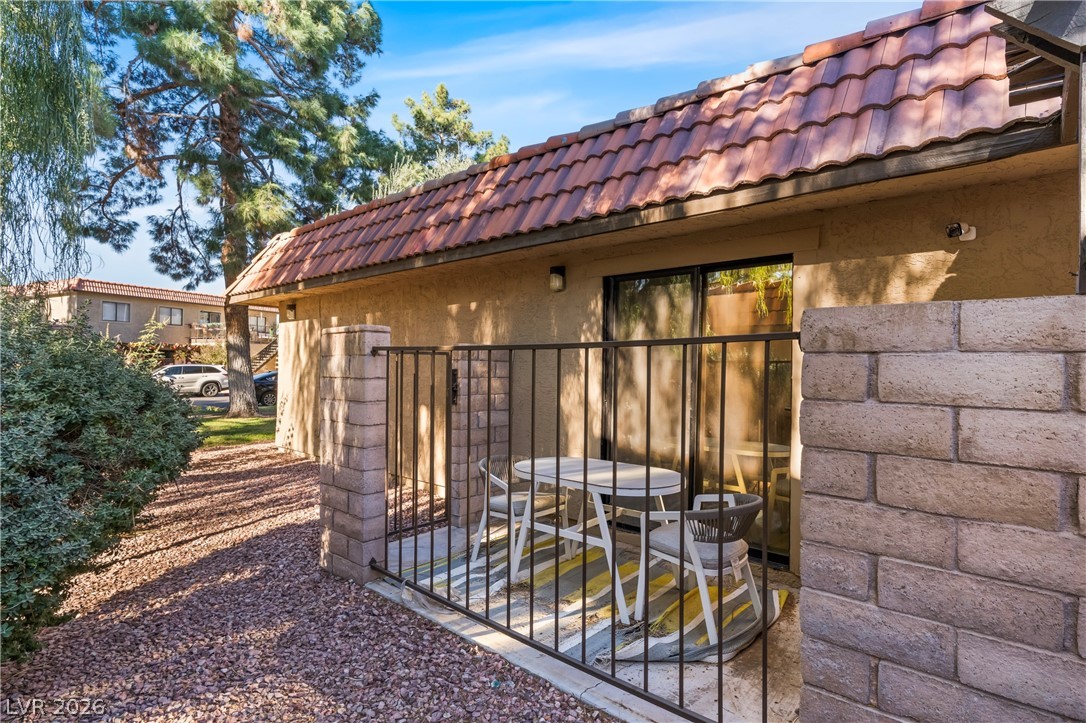735 Apple Tree Court Property Photo 29