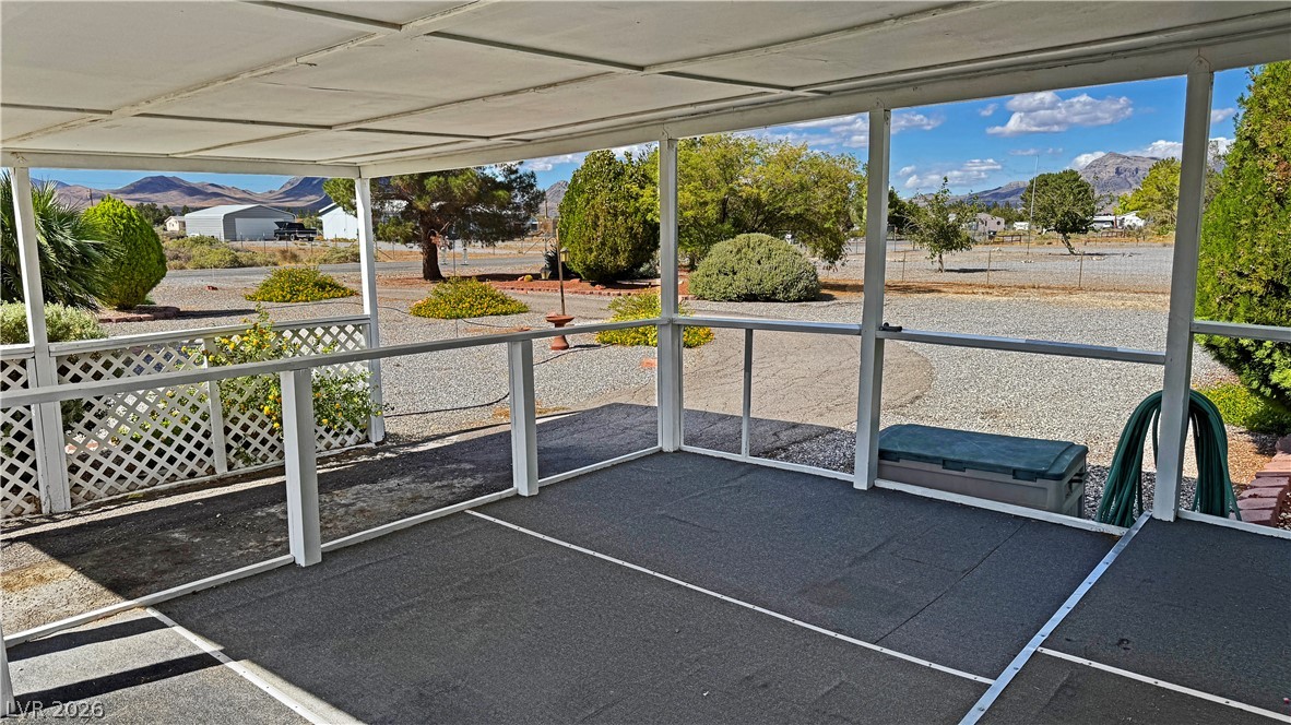 201 Jewell Drive Property Photo 3