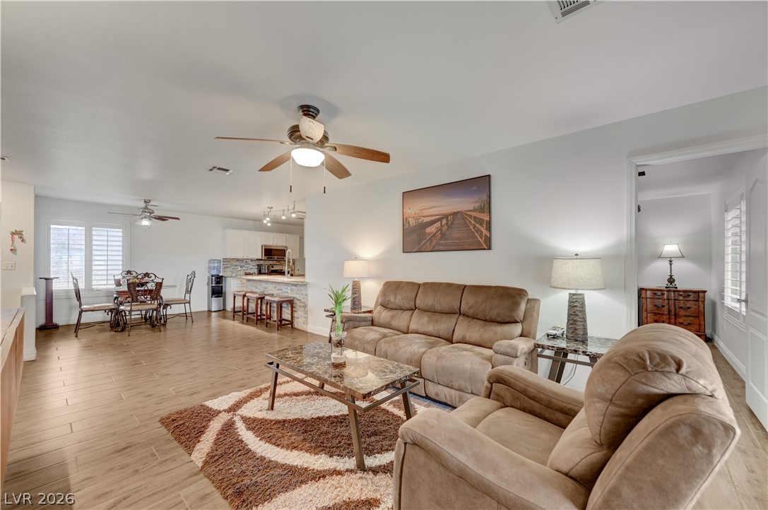 4134 Orange Mist Way Property Photo 8
