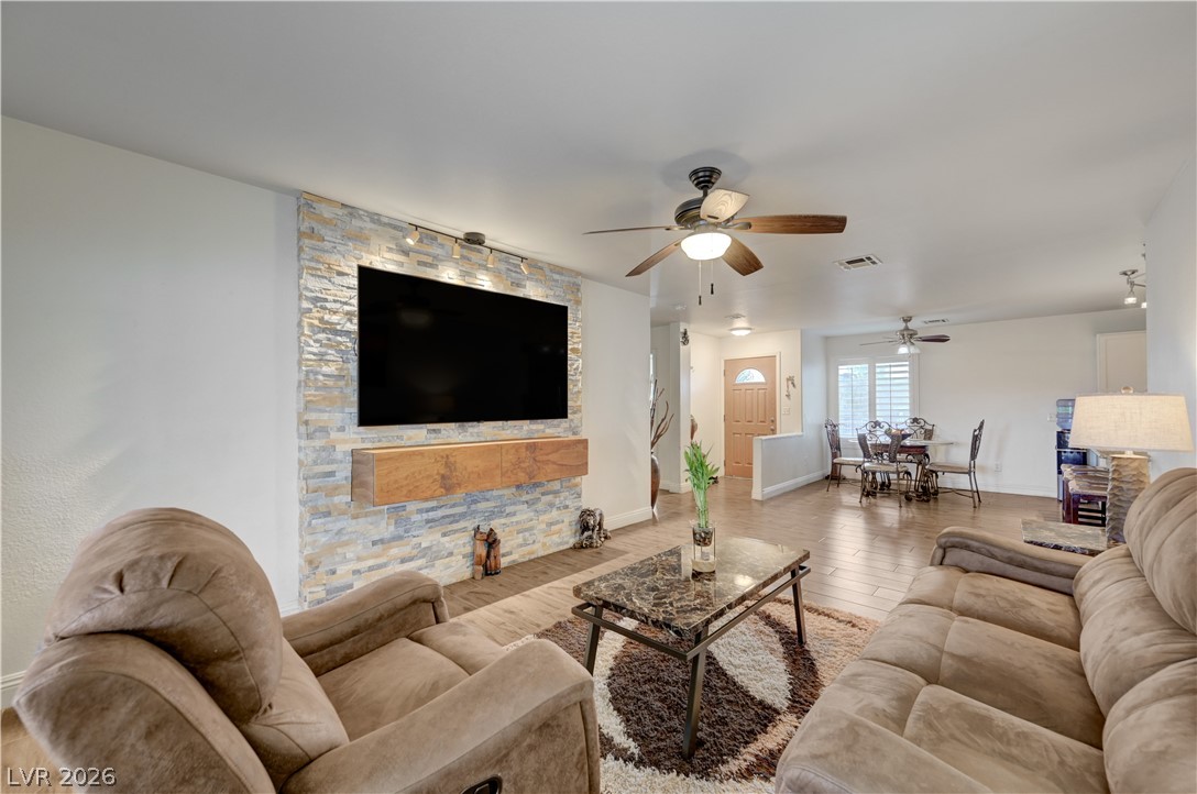 4134 Orange Mist Way Property Photo 9