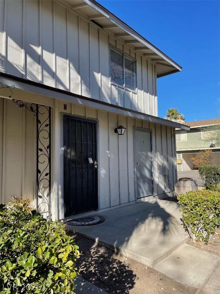 1480 Dorothy Avenue 4 Property Photo 2