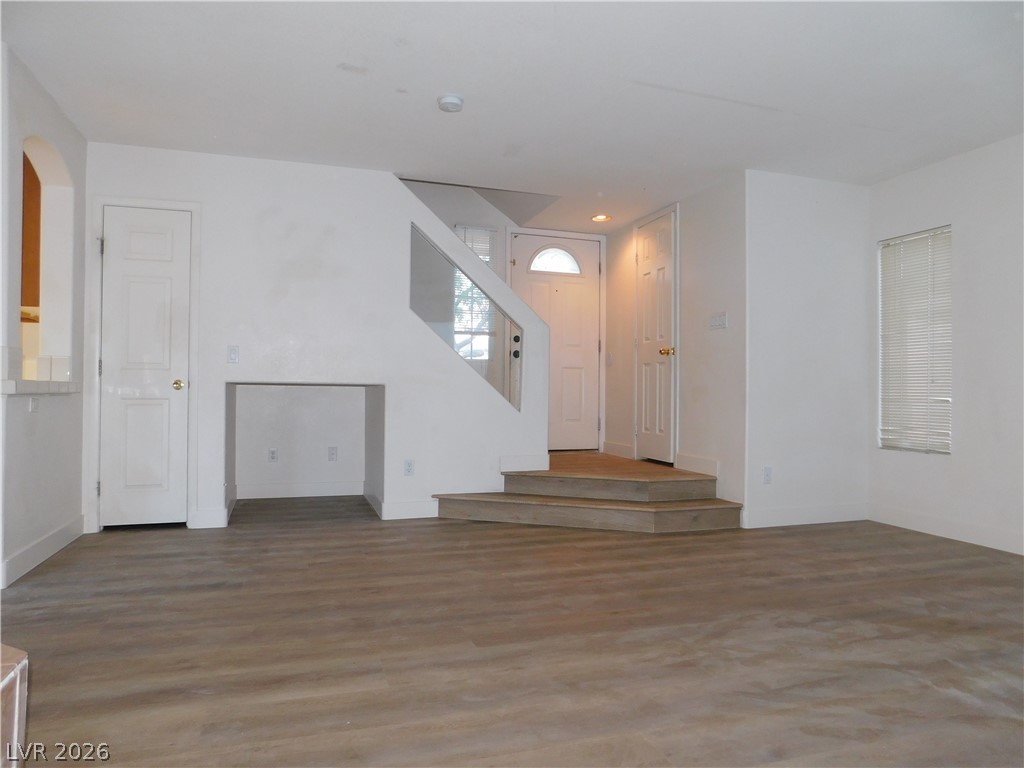 10062 Hermit Rapids Avenue Property Photo 5