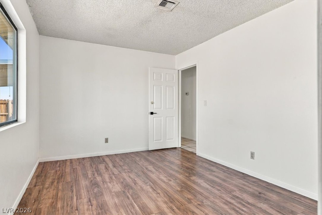 505 Sheffield Drive Property Photo 13