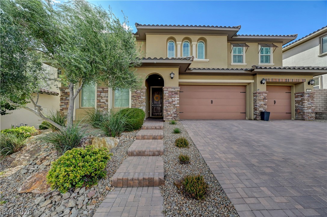 449 Paso De Montana Street Property Photo 1
