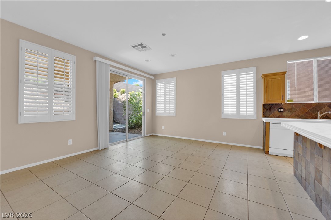 2429 Allegretto Avenue Property Photo 14