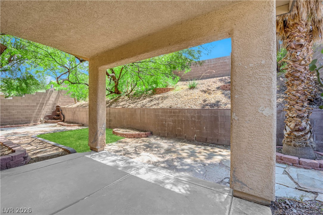 2429 Allegretto Avenue Property Photo 34