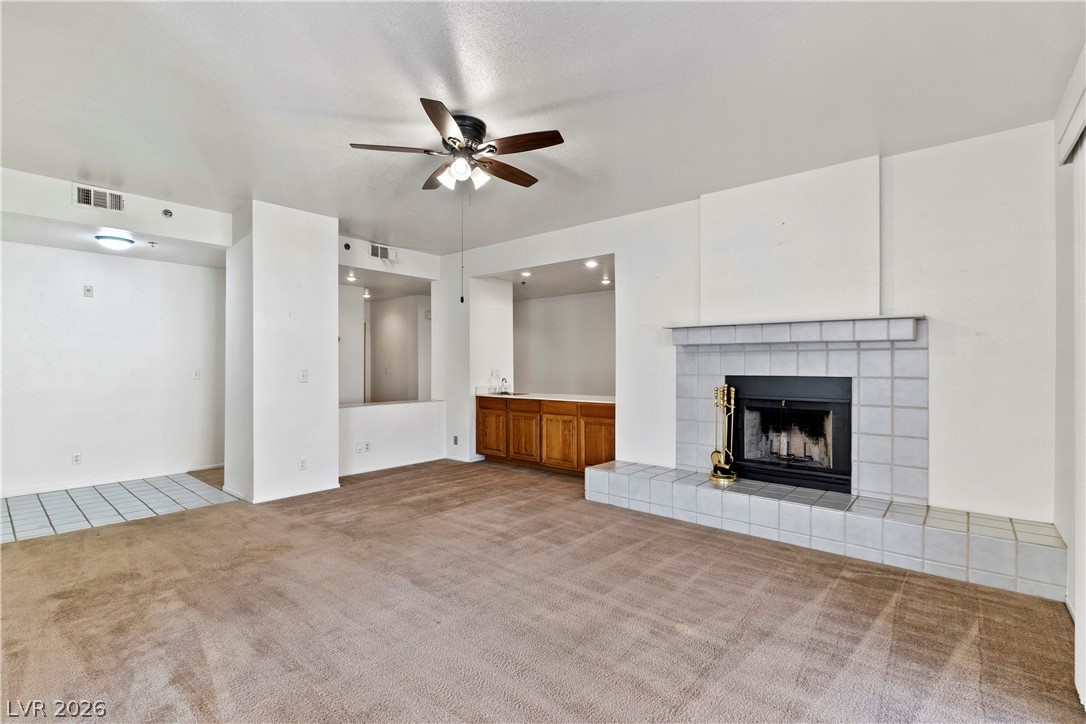 3827 Desert Marina Drive 211 Property Photo 4