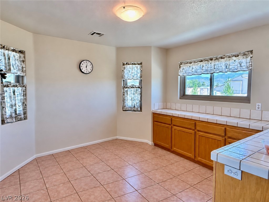 1220 Gamebird Road Property Photo 7