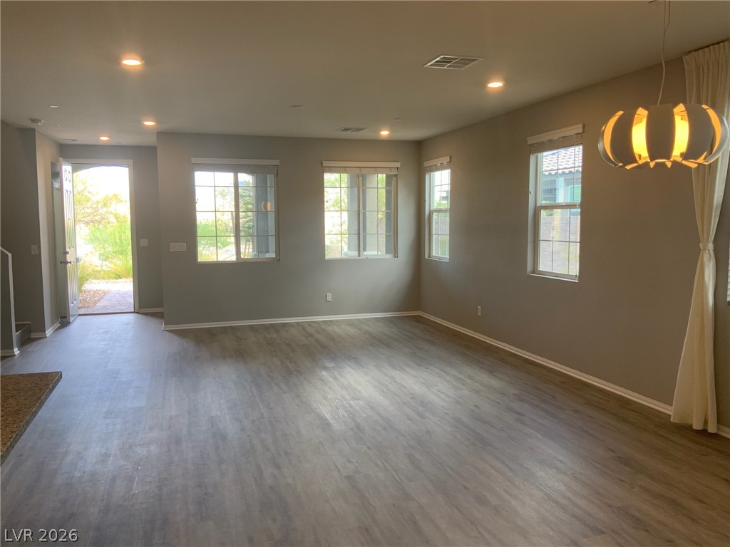 2674 Frabiele Street Property Photo 10