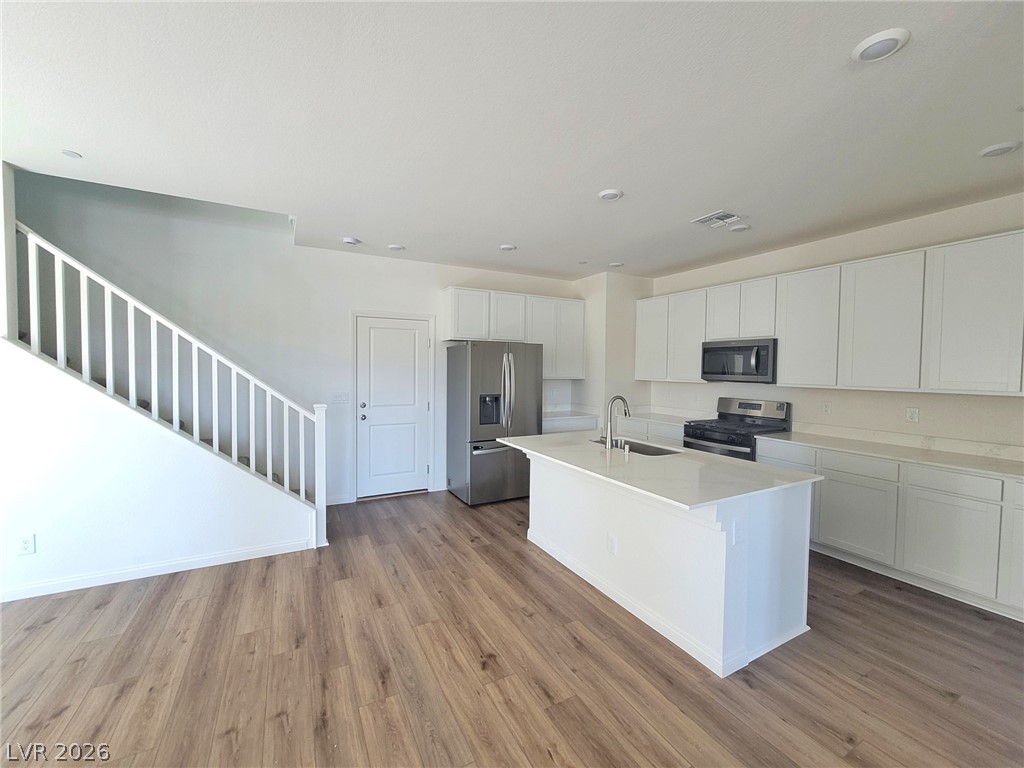 2490 Bellinzona Place Property Photo 3