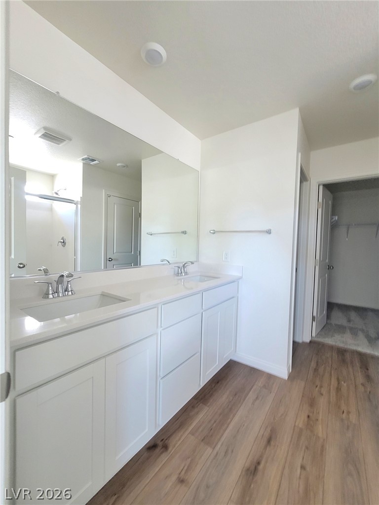 2490 Bellinzona Place Property Photo 14