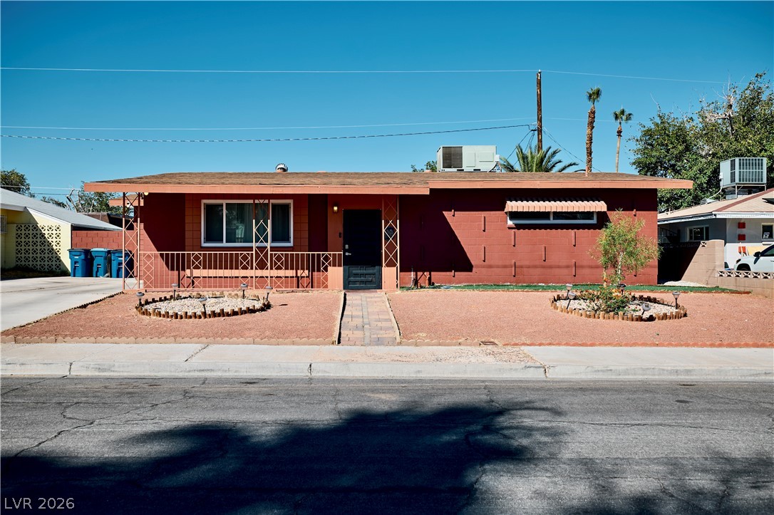 4504 Exposition Avenue Property Photo 1