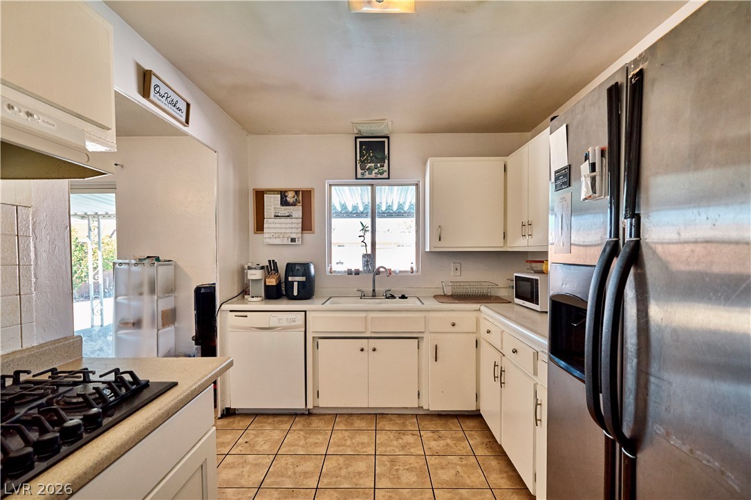 4504 Exposition Avenue Property Photo 7