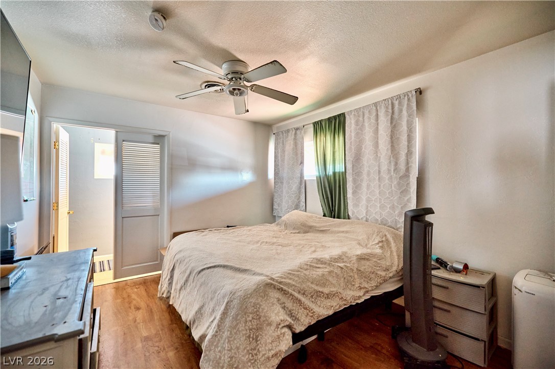 4504 Exposition Avenue Property Photo 12