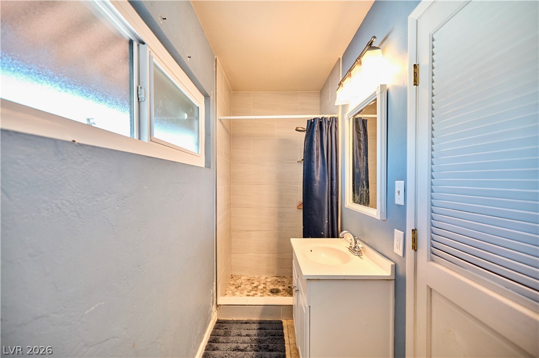4504 Exposition Avenue Property Photo 14
