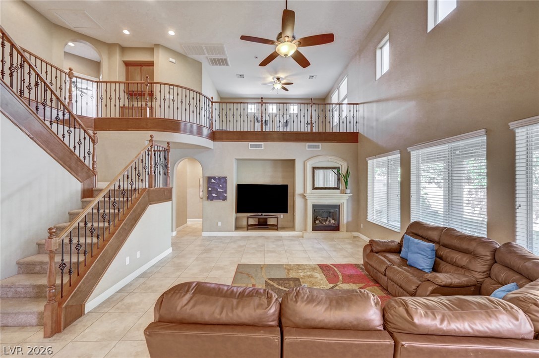 7020 Twin Forks Peak Street Property Photo 15