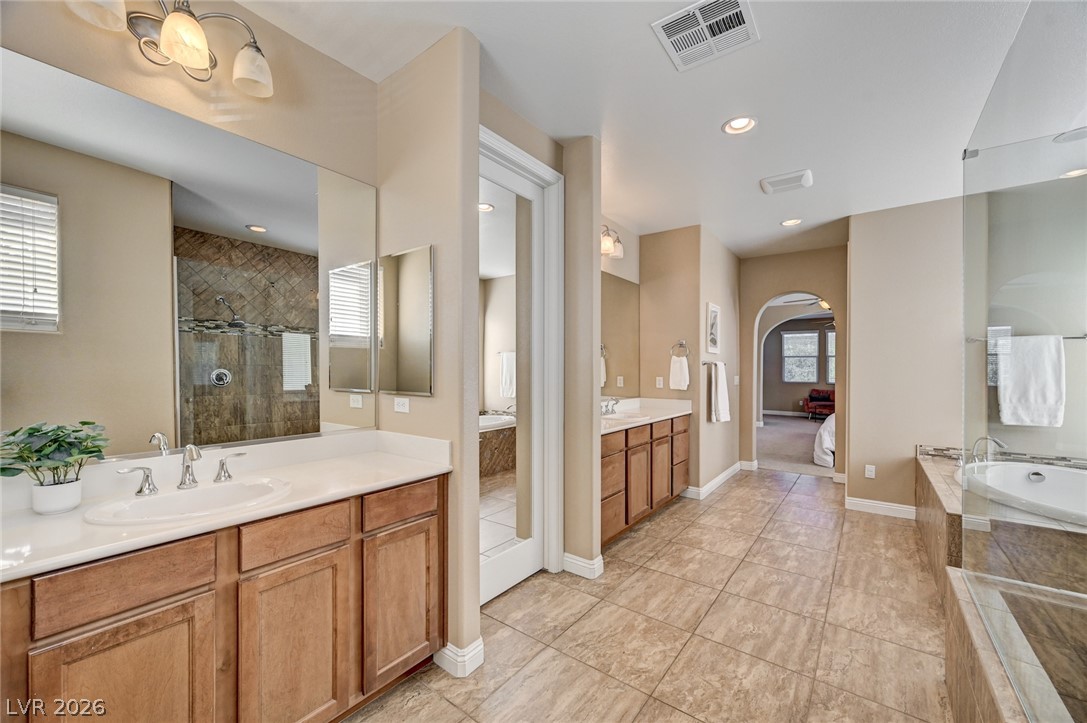 7020 Twin Forks Peak Street Property Photo 44
