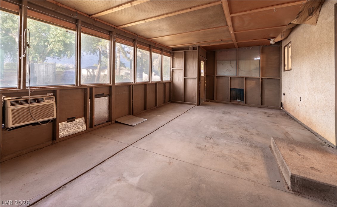 2040 Liston Avenue Property Photo 13