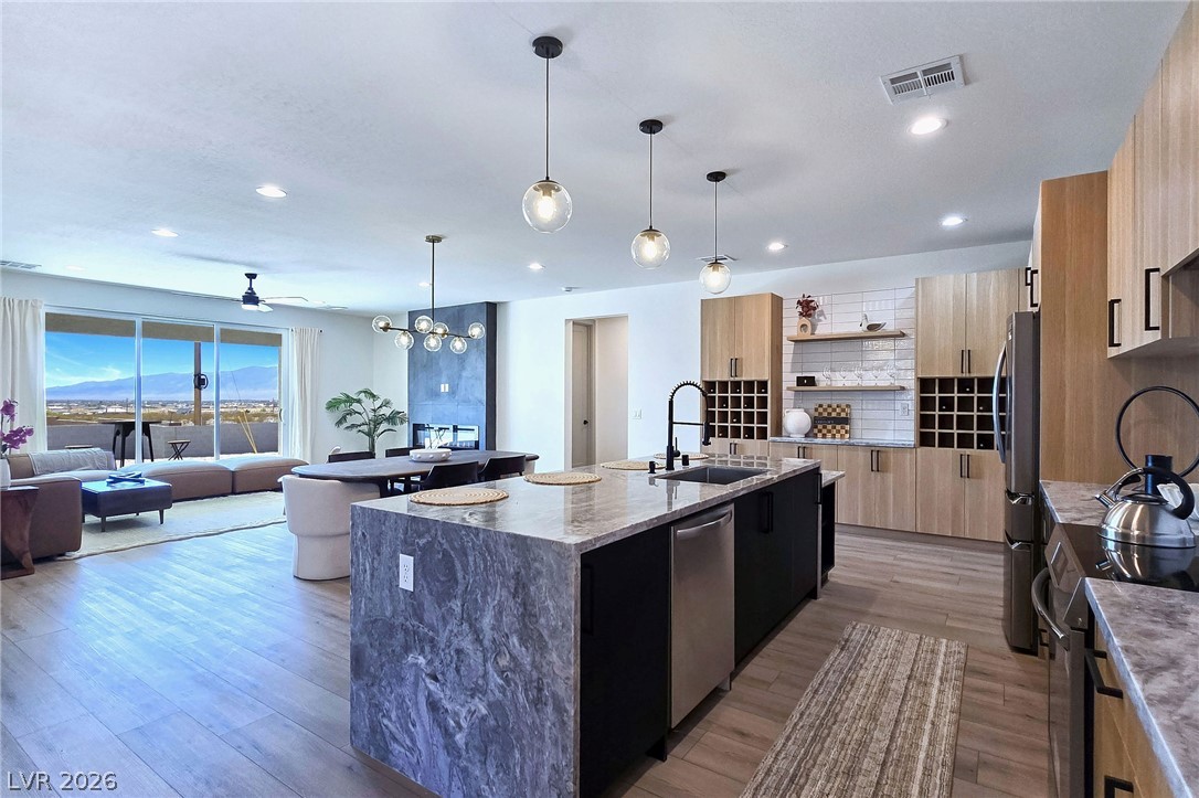 2921 Acoma Property Photo 13