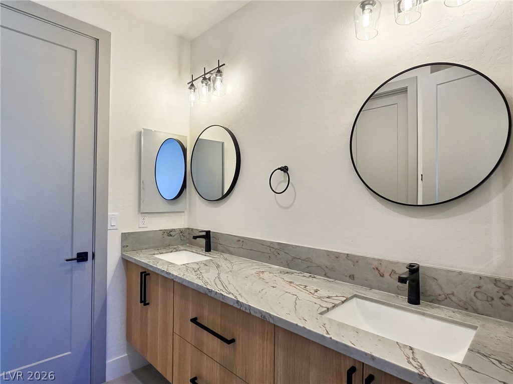 2921 Acoma Property Photo 36